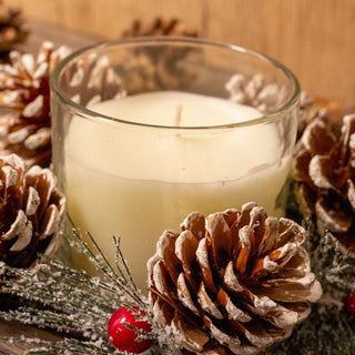 Christmas Wreath Scented Fragranced Candle Pot Ornament ~ Xmas Table Centrepiece Decoration ~ White Wax - Spiced Clove & Ginger