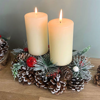 Christmas Wreath Double Candle Holder | Berry & Pinecone Candle Holder - 25cm