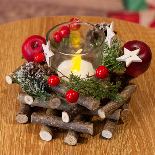 Traditional Pinecone & Berries Wooden Christmas Wreath Tealight Candle Holder